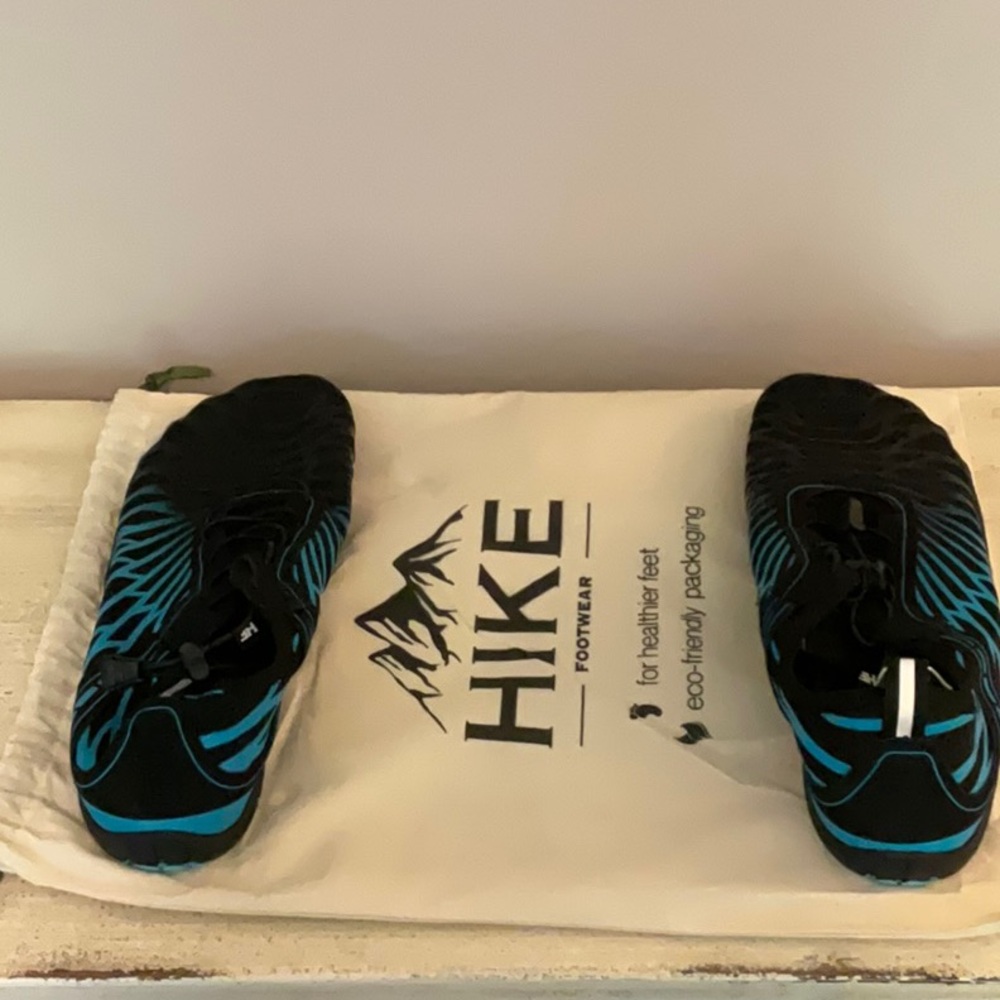 Black and Blue Athletic Shoes with Textured Footbed